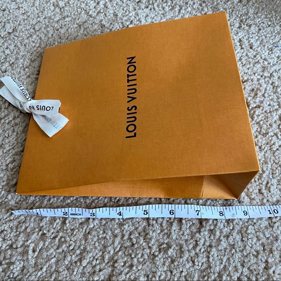 Louis Vuitton Small Gift Bag Pouch 9X7 - Picture 8 of 8